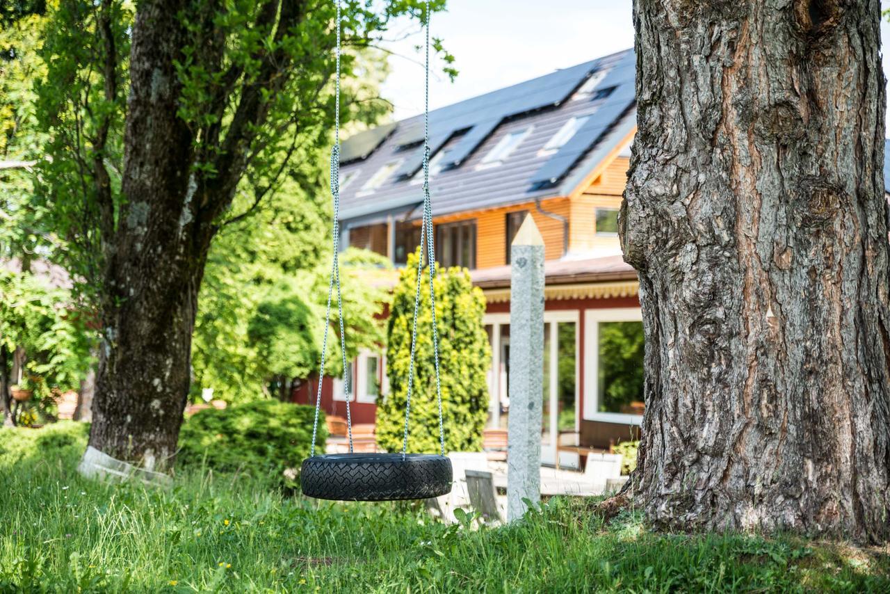 Seinz Wisdom Resort - Bio-Hotel Vegan-Vegetarisch باد كوهلغرب المظهر الخارجي الصورة